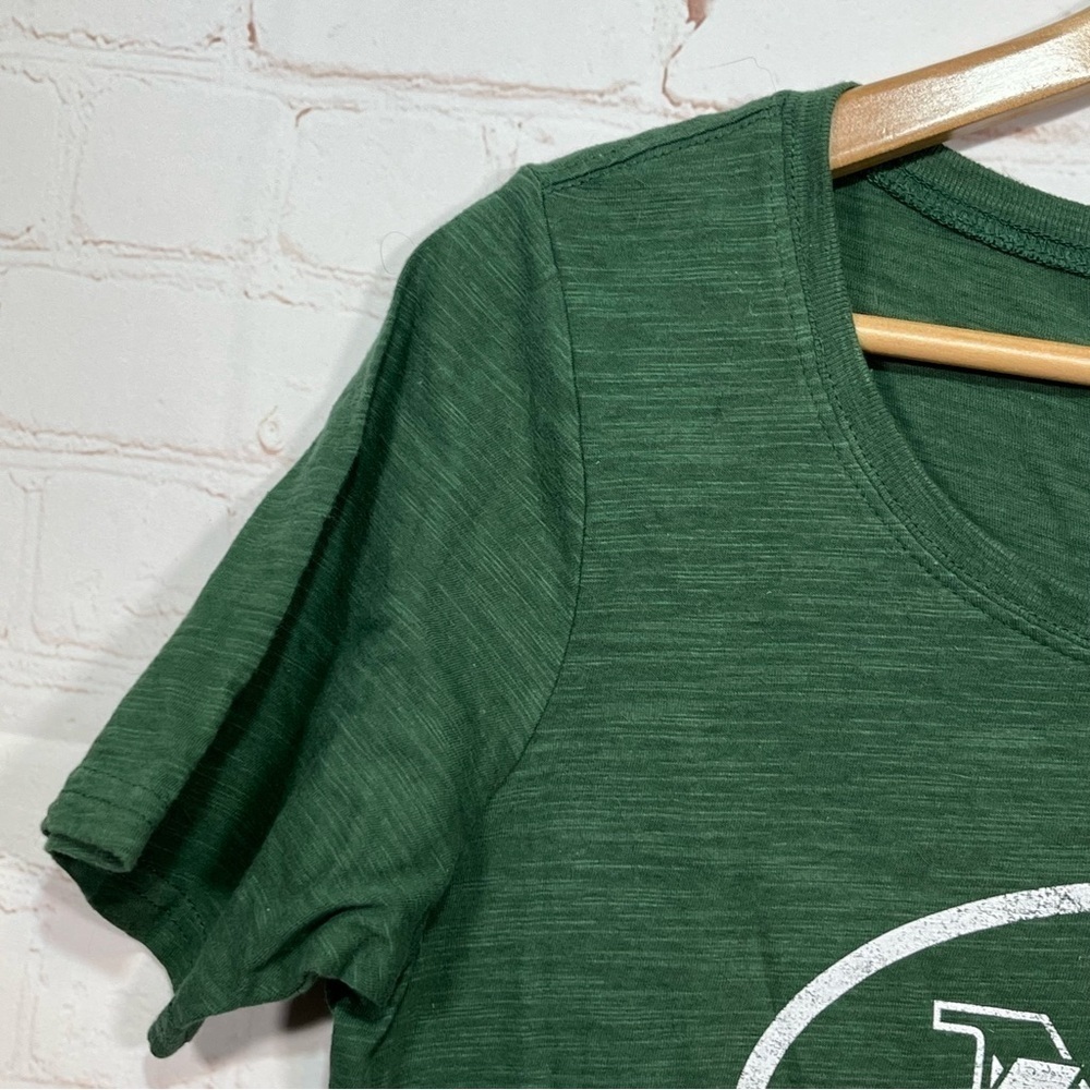 New York Jets NFL T Shirt Womens Small Green Logo Short Sleeve Football NWT - Picture 6 of 8